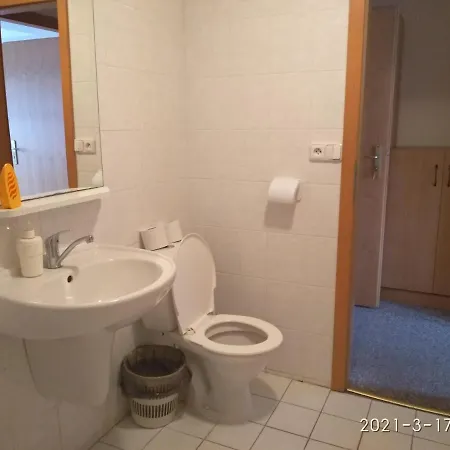 Kralicek 3*